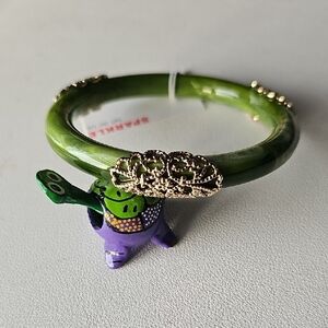 Jade and Gold Decor Bangle Bracelet